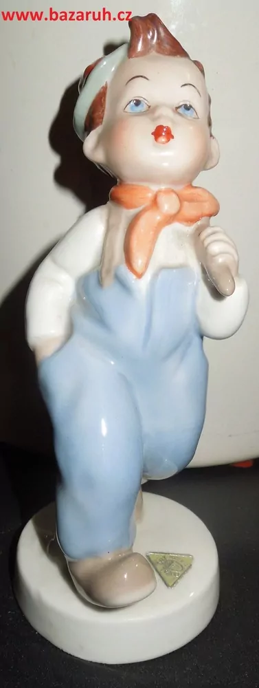 Socha starožitná chlapec ROYAL DUX