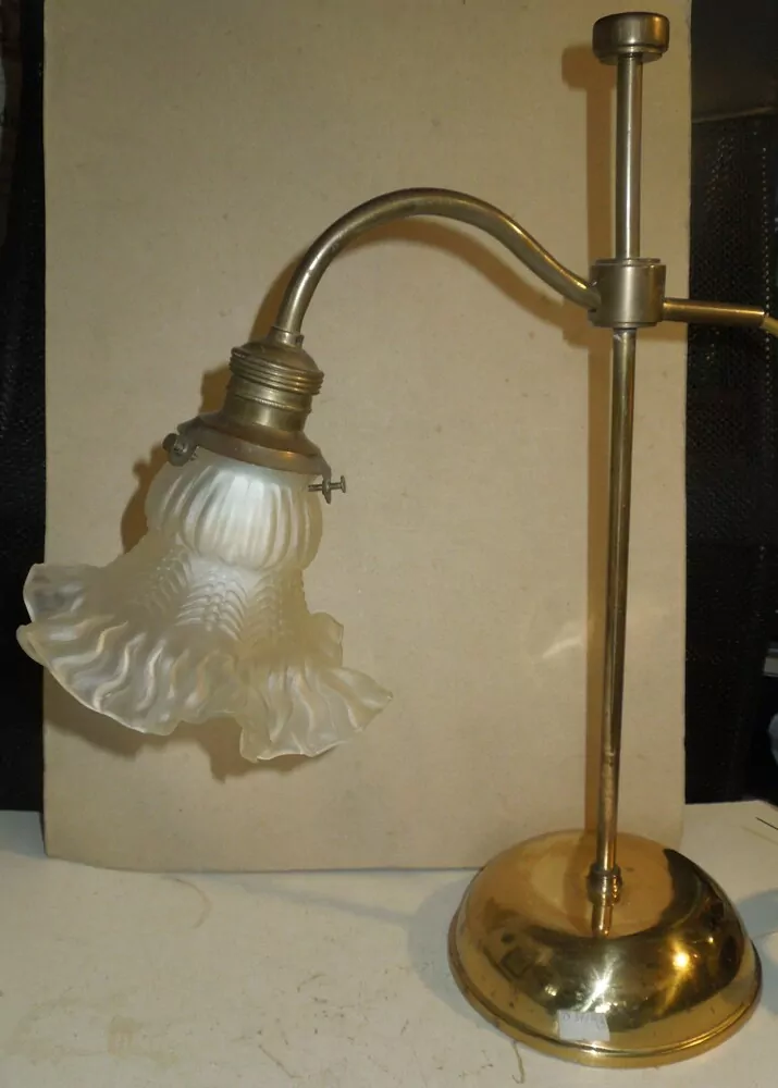 STAROŽITNÁ STOLNÍ LAMPA ELEKTRICKÁ