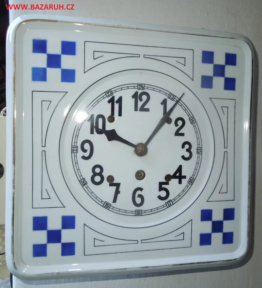 HODINY NÁSTĚNNÉ PORCELÁNOVÉ