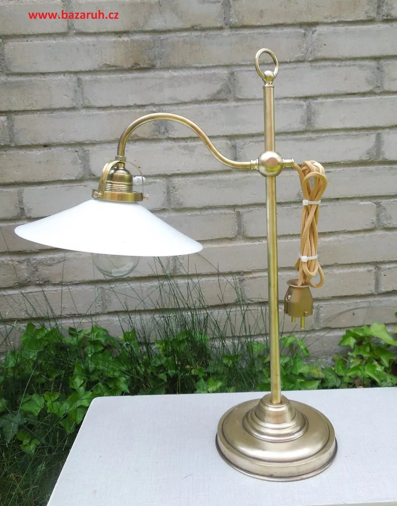 STAROŽITNÁ STOLNÍ LAMPA LAMPIČKA