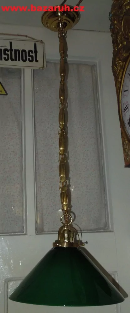 STARÝ LUSTR STÍNÍTKO
