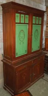 STAROŽITNÝ PŘÍBORNÍK , KREDENC, KOMODA, SKŘÍŇ