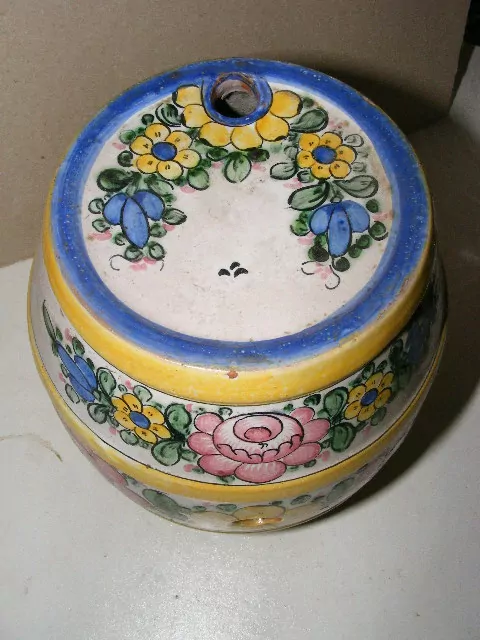 STAROŽITNÁ KERAMIKA SUD SOUDEK ÚŘEDNÍČEK