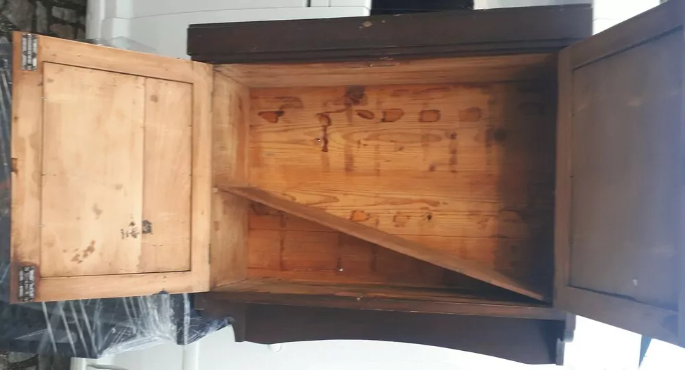 Starožitná polička na zeď motiv BROSKVE