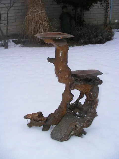 STOJAN POLICE NA KVĚTINY SAMOROST