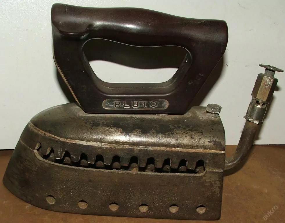 ŽEHLIČKA PLYNOVÁ PLUTO 