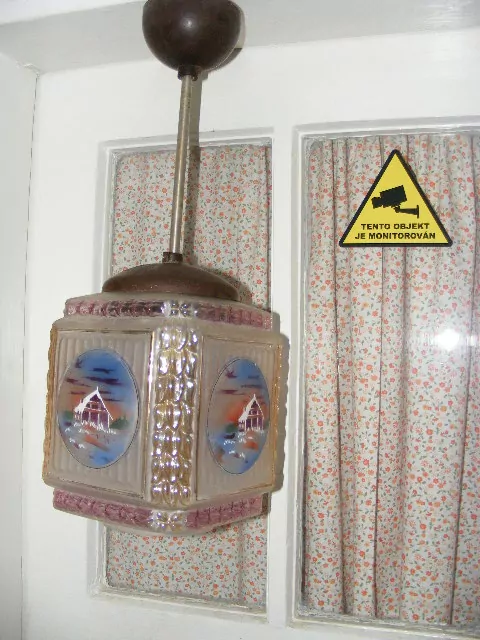 STARÝ LUSTR STÍNÍTKO 1 ks