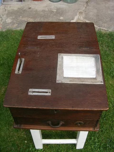 POKLADNA KASA DO STARÉHO OBCHODU