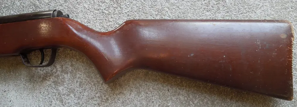 VZDUCHOVKA SLAVIA 630