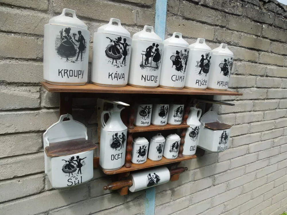 STAROŽITNOST KOŘENKY DOZY sada kořenek rokoko koreničky