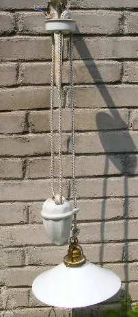 STAHOVACÍ LUSTR STÍNÍTKO STAHOVAČKA ART