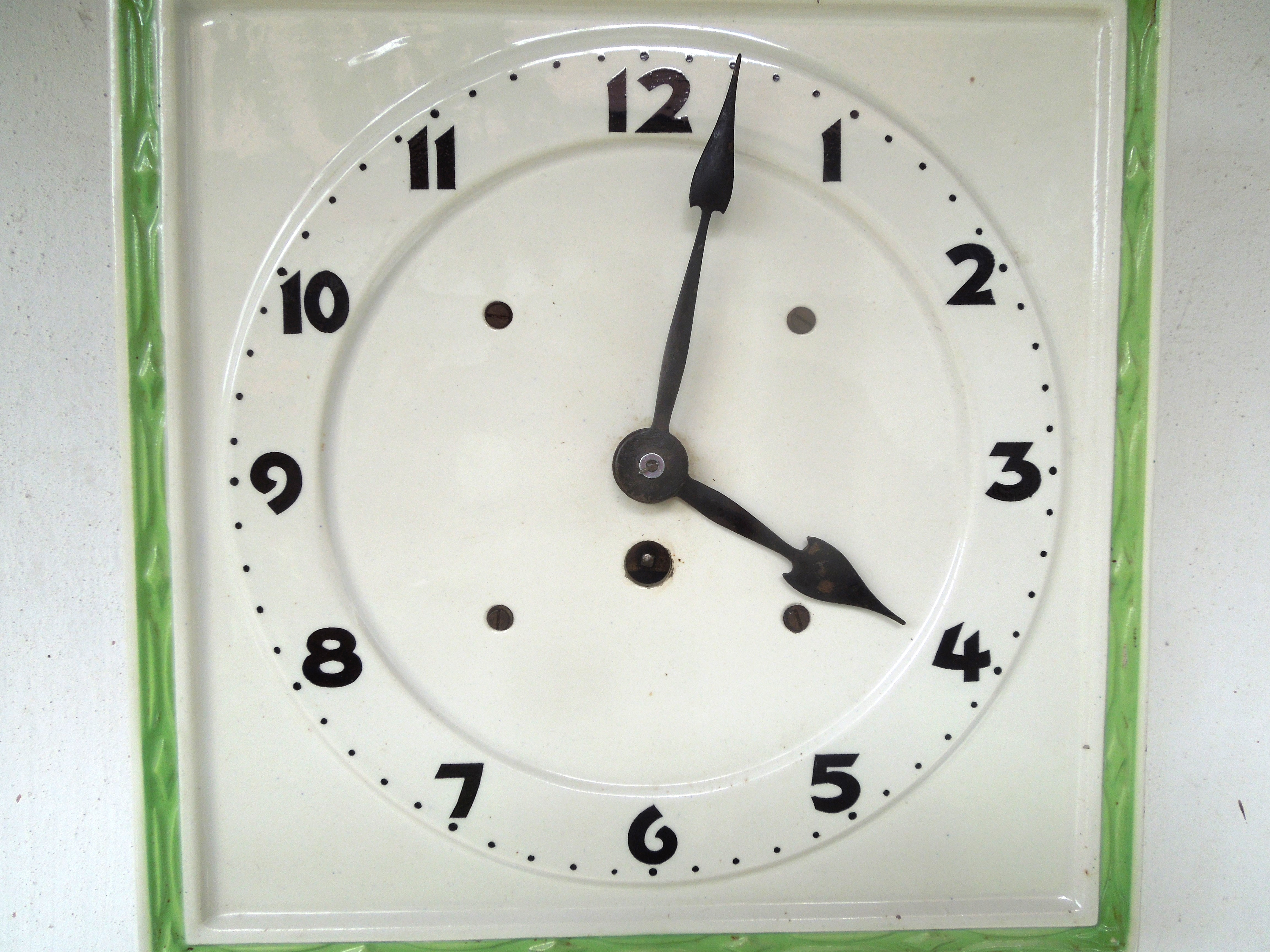 HODINY PORCELÁNOVÉ KUCHYŇSKÉ