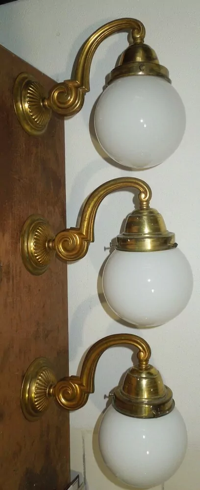 LAMPIČKA NA STĚNU 3 KS NÁSTĚNNÁ LAMPA