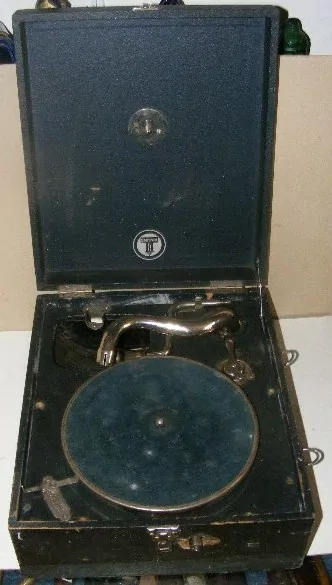 GRAMOFON NA KLIKU