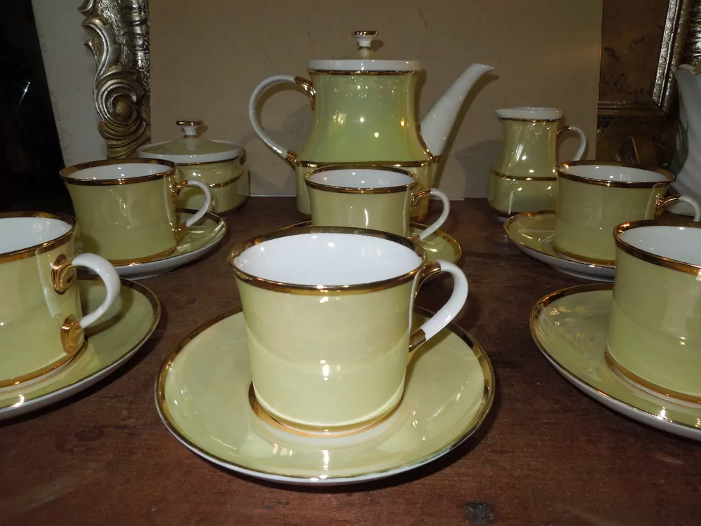 ČAJOVÁ ( KÁVOVÁ) SOUPRAVA ČESKÝ PORCELÁN