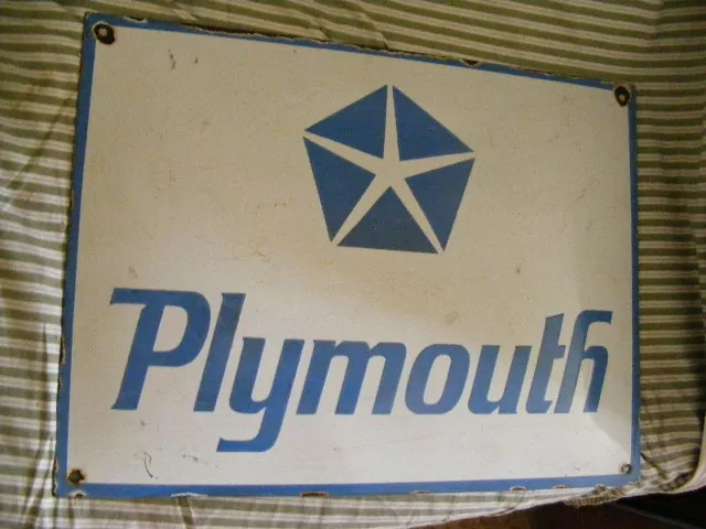 PLECHOVÁ SMALTOVÁ CEDULE Plymouth