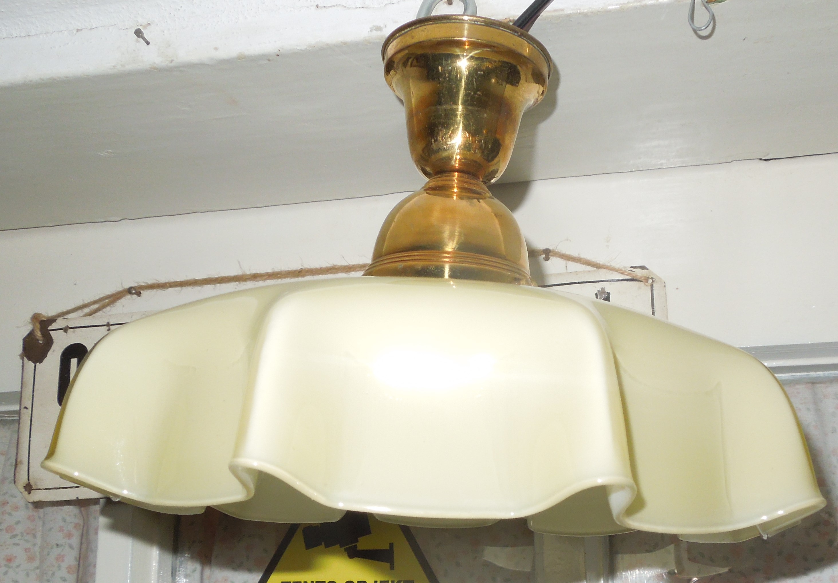 STAROŽITNOST STROPNICE 1 KS LUSTR STÍNÍTKO ŠIRM 