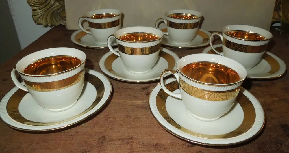 SOUPRAVA KÁVOVÁ PORCELÁN KRÉMOVĚ BÍLÁ