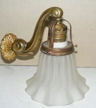 STAROŽITNÁ LAMPIČKA NA STĚNU 1 KS NÁSTĚNNÁ LAMPA