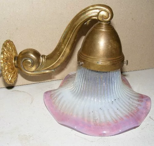 STAROŽITNÁ LAMPIČKA NA STĚNU 1 KS NÁSTĚNNÁ LAMPA