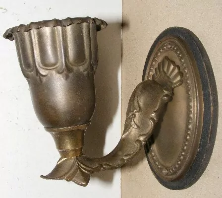 STAROŽITNÁ LAMPIČKA NA STĚNU 1 KS NÁSTĚNNÁ LAMPA