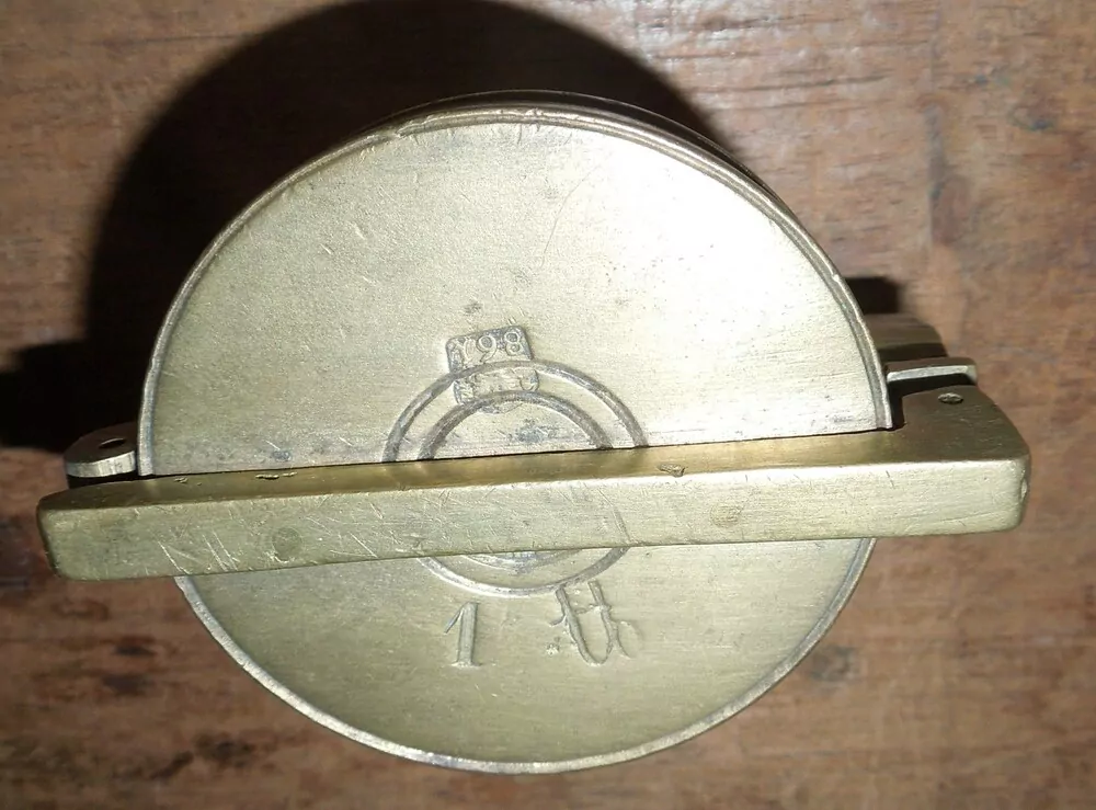 STAROŽITNÉ LOTOVÉ ZÁVAŽÍ PRO VÁHY VÁHA