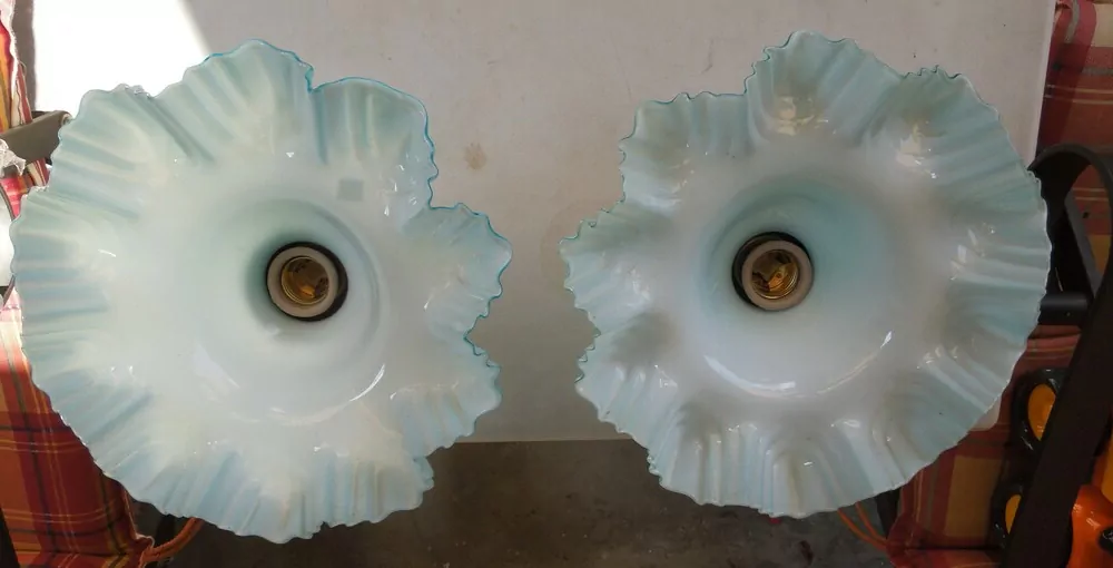 STAROŽITNOST STROPNICE 2 KS LUSTR STÍNÍTKO ŠIRM 