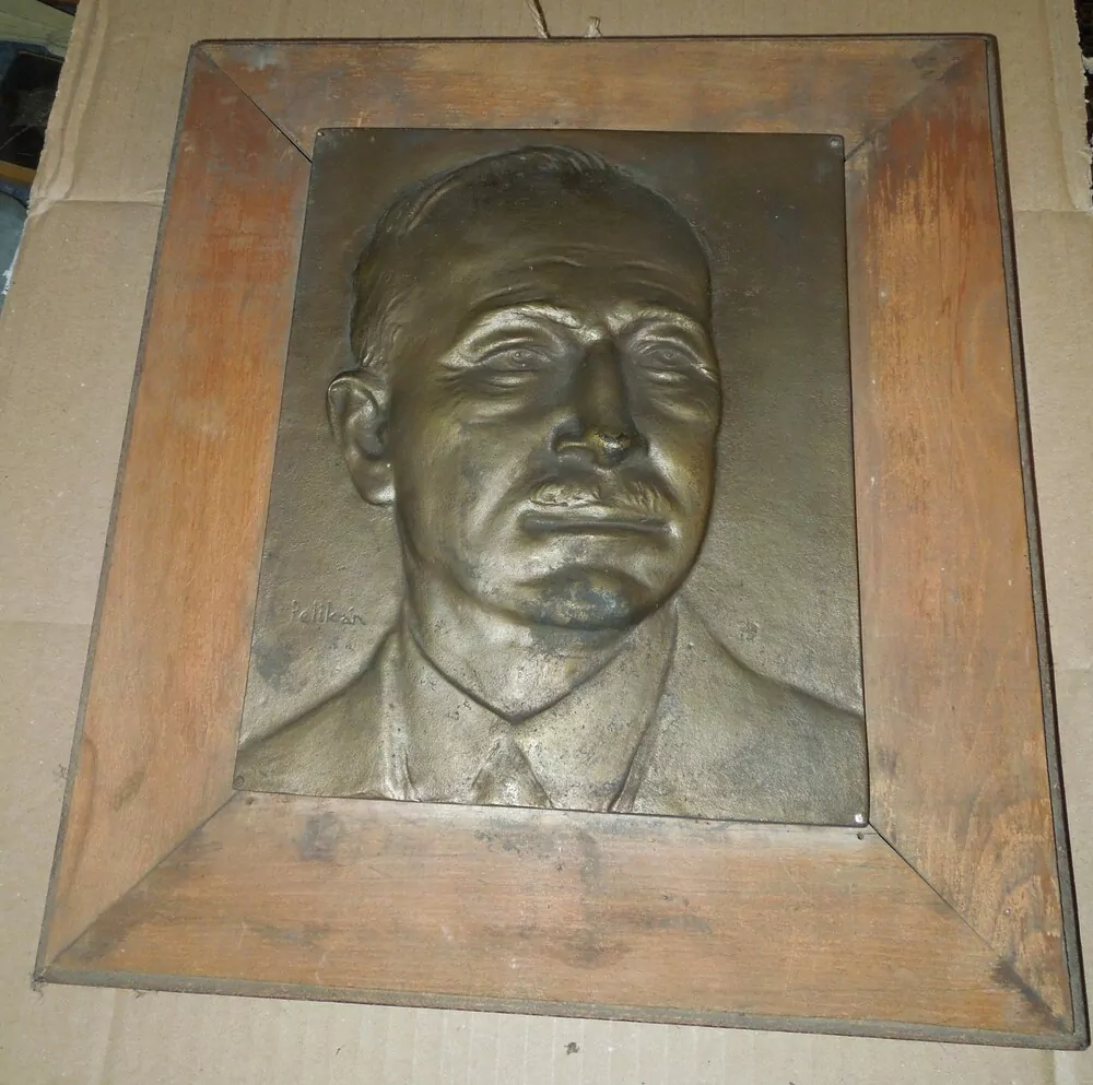OBRAZ Reliéf Beneš. sig.Pelikán