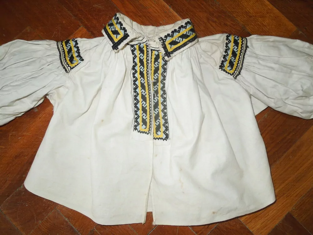 KROJ RUKÁVCE DÁMSKÉ (DÍVČÍ) 