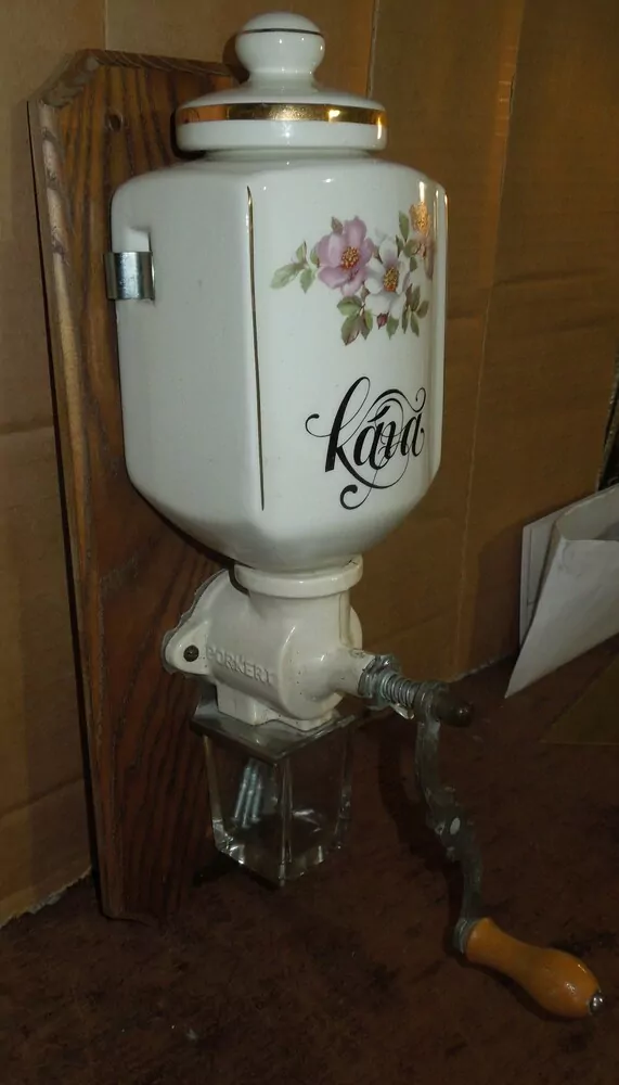 MLÝNEK kafemlýnek, kávomlýnek růže