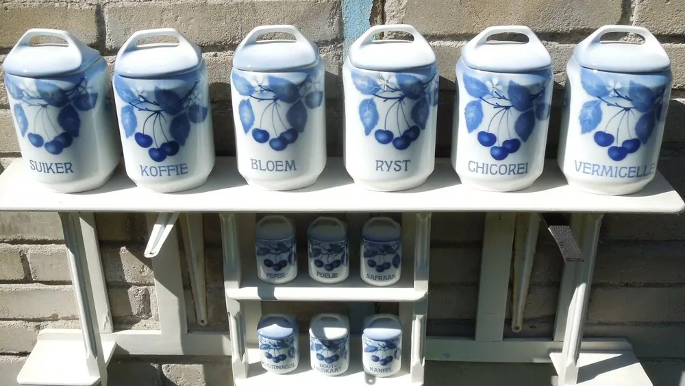 STAROŽITNOST KOŘENKY DOZY TŘEŠNĚ TEPLICE