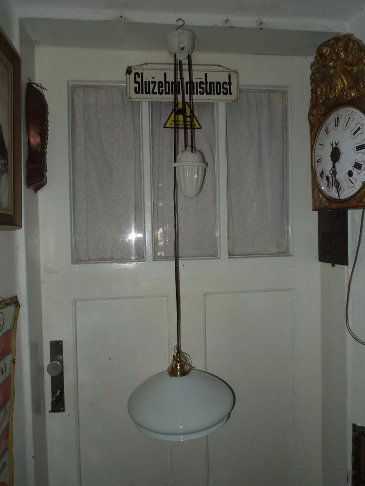 STAROŽITNÝ LUSTR STAHOVACÍ, STAHOVAČKA širm 29 cm