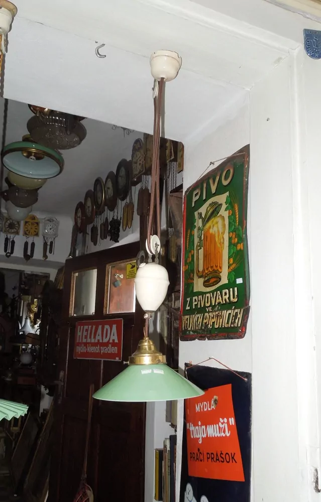 STAROŽITNÝ LUSTR STAHOVACÍ, STAHOVAČKA