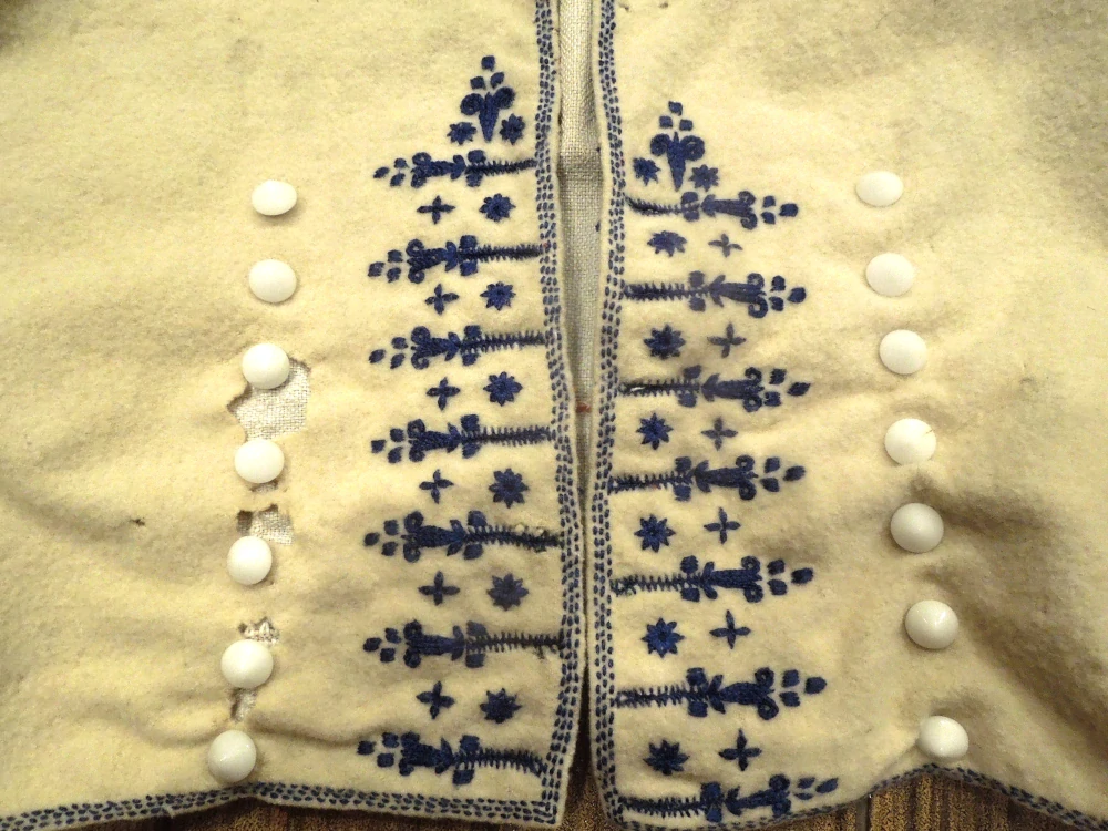 LAJBL KE KROJI HORŇÁCKO DÁMSKÝ