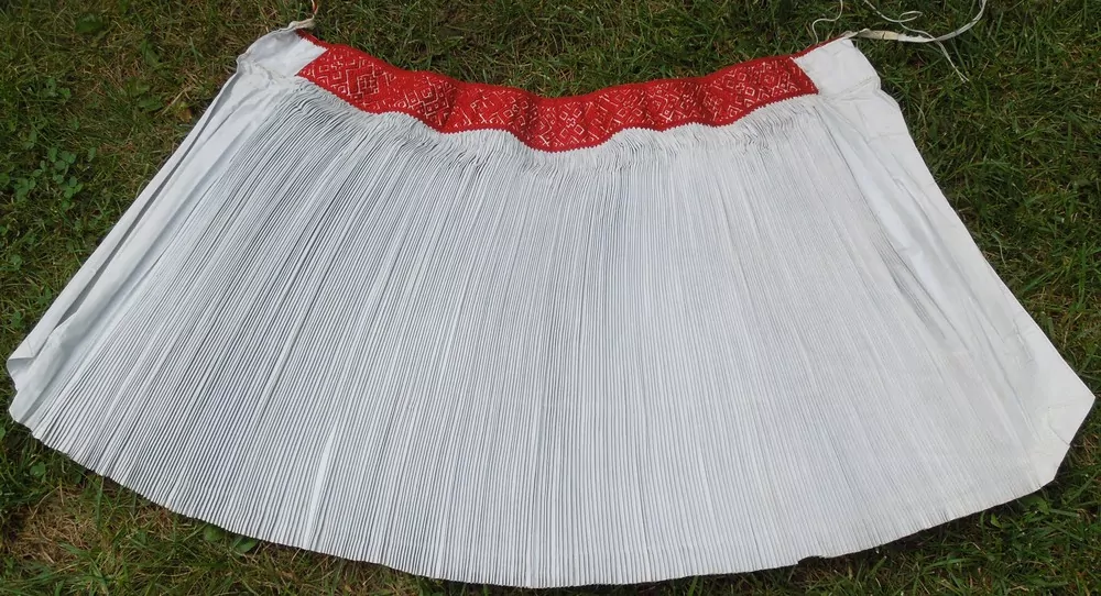 KROJ FĚRTOCH BÍLÝ KUNOVSKÝ, D39