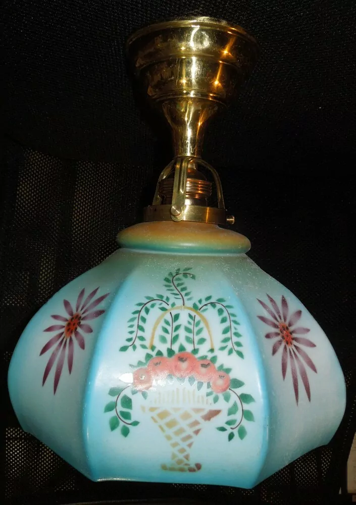 STAROŽITNOST STROPNICE 1 KS LUSTR STÍNÍTKO ŠIRM