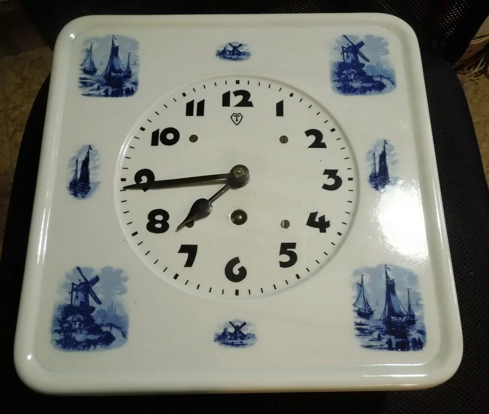 Starožitné porcelánové hodiny kuchyňské mlýny