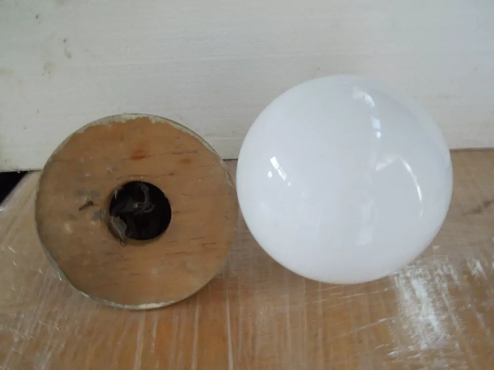 SVĚTLO NÁSTĚNNÉ, LAMPA NA ZEĎ ELEKTRICKÁ