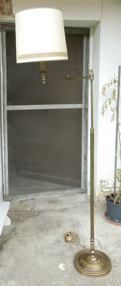 LAMPA STOJACÍ PODLAHOVÁ POLOHOVATELNÁ