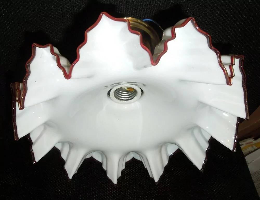 STAROŽITNOST STROPNICE 1 KS LUSTR STÍNÍTKO ŠIRM