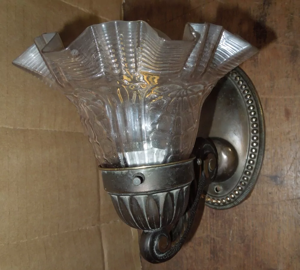 LAMPIČKA NA STĚNU 1 KS NÁSTĚNNÁ LAMPA
