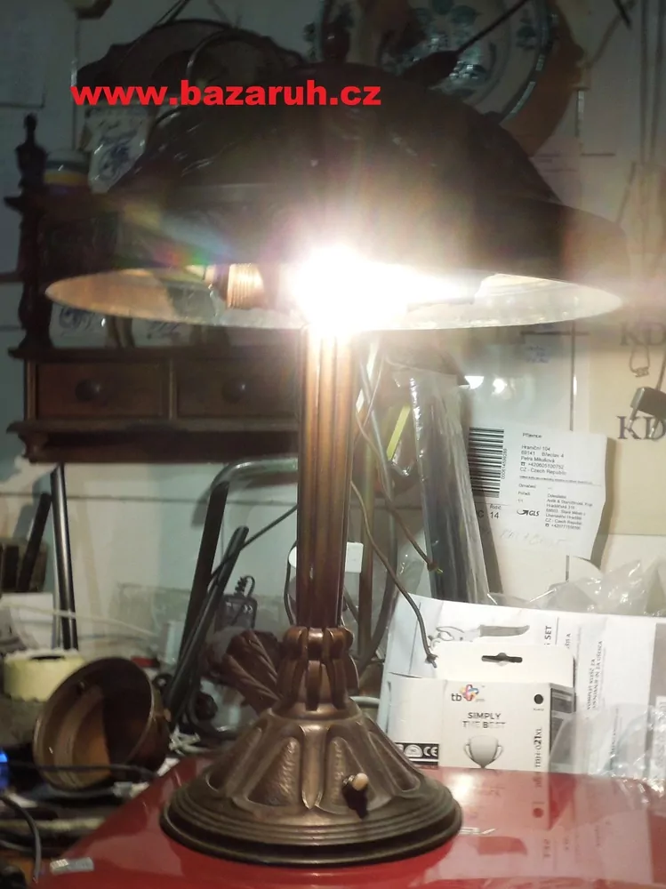STAROŽITNÁ STOLNÍ LAMPA , LAMPIČKA NA PSACÍ STŮL