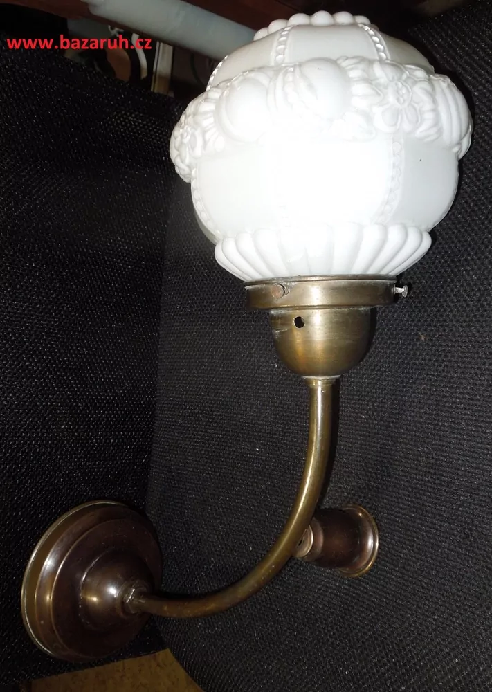 LAMPIČKA NA STĚNU 1 KS NÁSTĚNNÁ LAMPA ELEKTRICKÁ