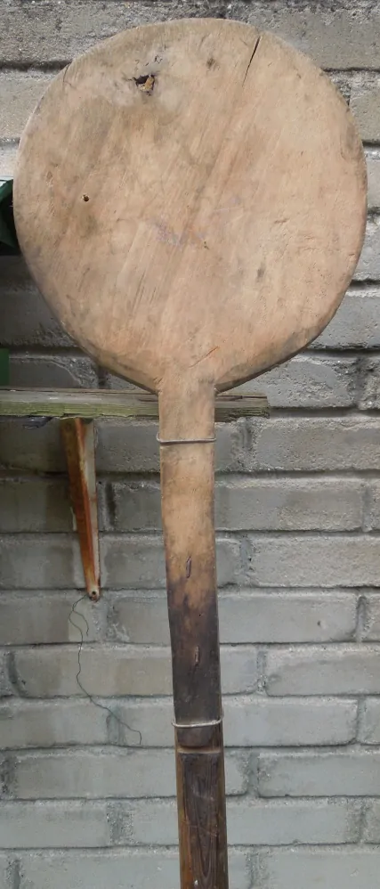 DŘEVĚNÁ LOPATA PEKAŘSKÁ D 164 CM