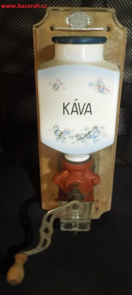 STAROŽITNOST MLÝNEK KAFEMLÝNEK KÁVOMLÝNEK  POMNĚNKY