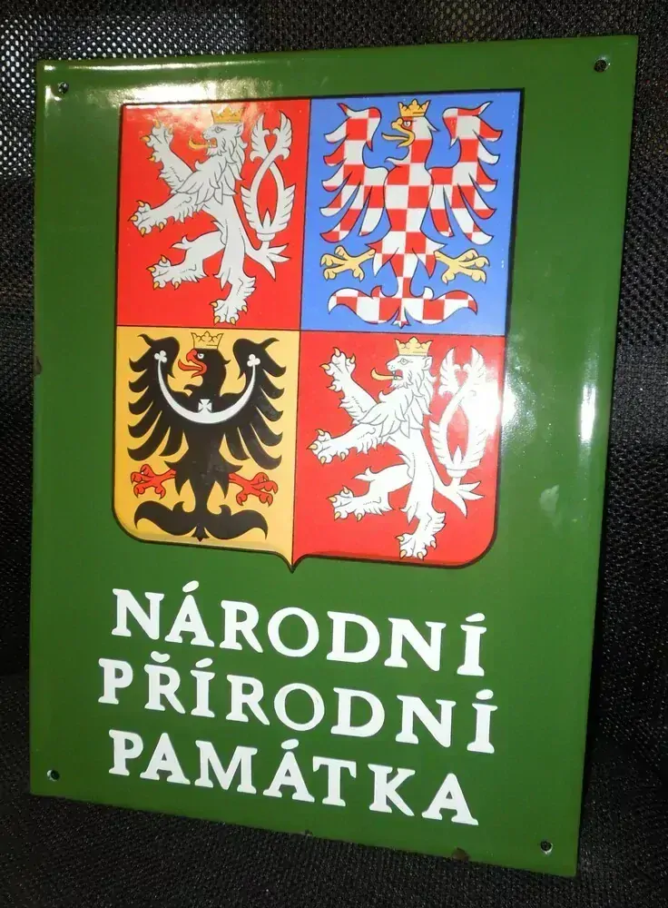PLECHOVÁ SMALTOVÁ CEDULE NÁRODNÍ PŘÍRODNÍ PAMÁTKA