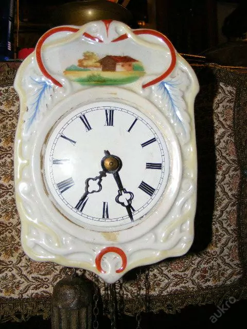 HODINY PORCELÁNKY , PORCELÁNOVÉ NA ZEĎ STAROŽITNÉ 