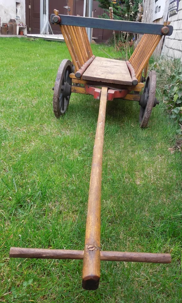 MALÝ ŽEBŘIŇÁK , VOZÍK , DEKORACE