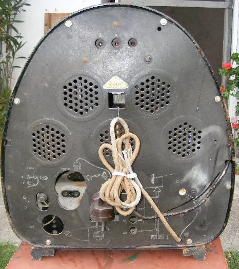 RÁDIO PHILIPS KAPLIČKA STAROŽITNOST