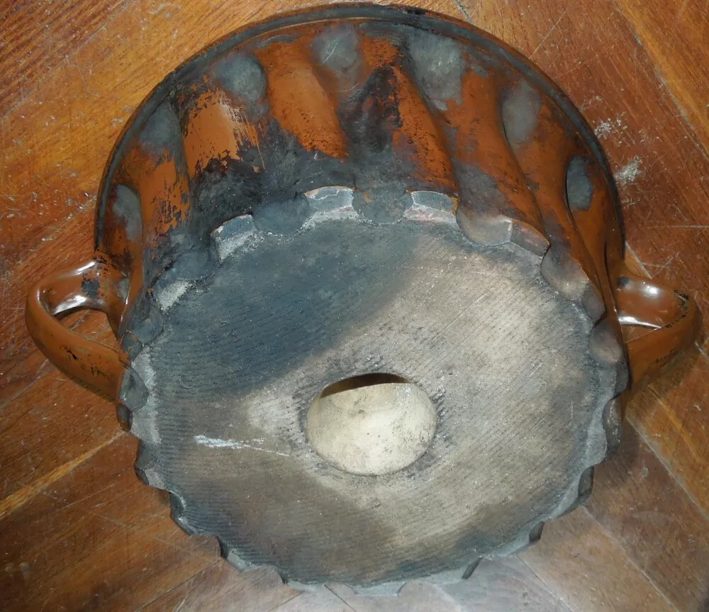 BÁBOVKA FORMA KERAMIKA